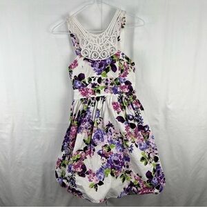 City Triangle - Size 3 - Women’s Dress - White and Purple Floral - Feminine